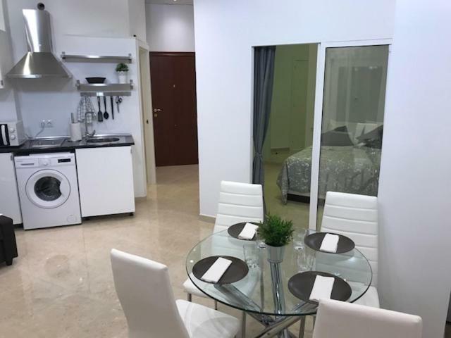 דירות Apartament Benalmadena Puerto Marina מראה חיצוני תמונה