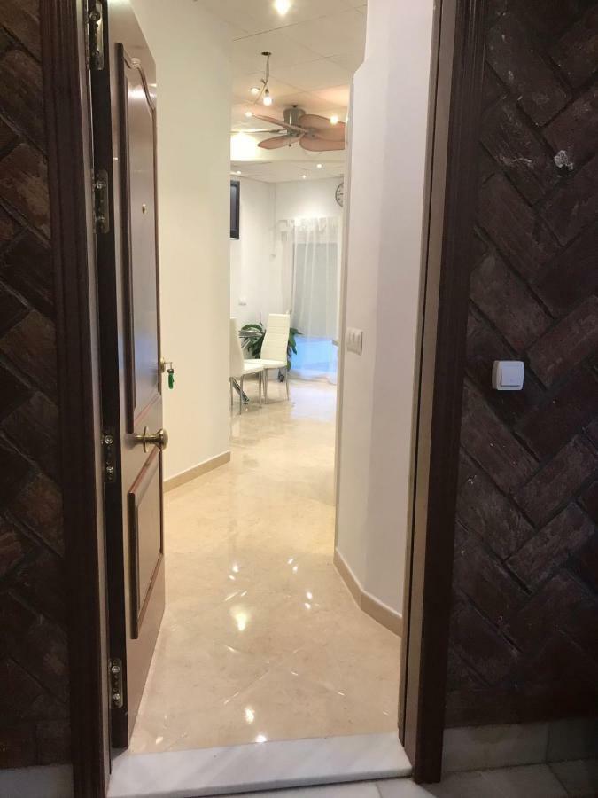 דירות Apartament Benalmadena Puerto Marina מראה חיצוני תמונה